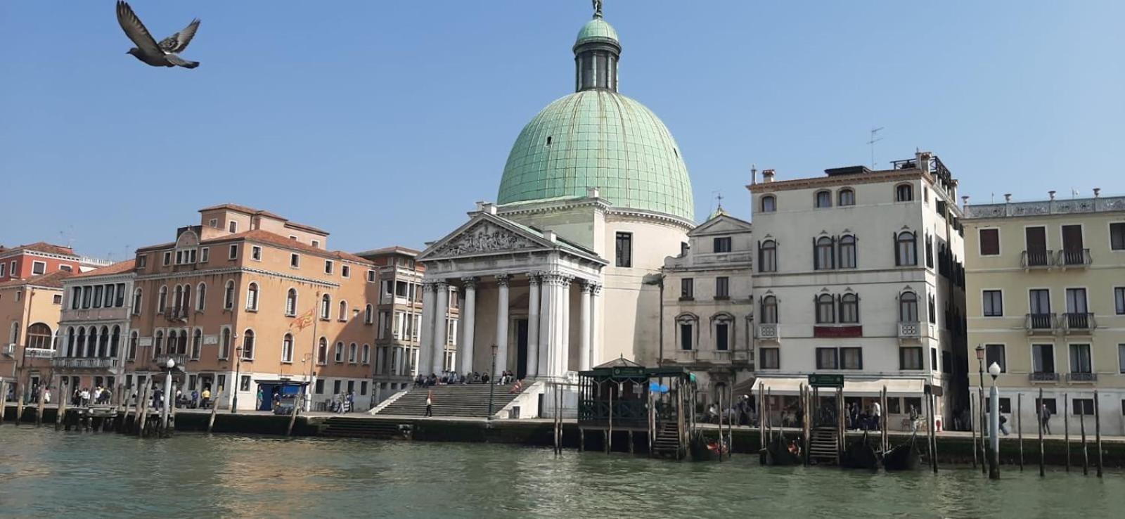 Marina'S Venice Garden Roncade Eksteriør billede